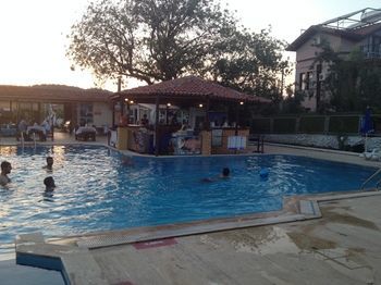 Our Place Hotel Ölüdeniz Buitenkant foto